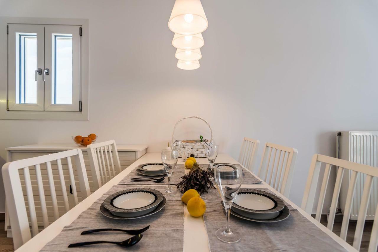 White Rock Milos Suites Adamantas  Bagian luar foto